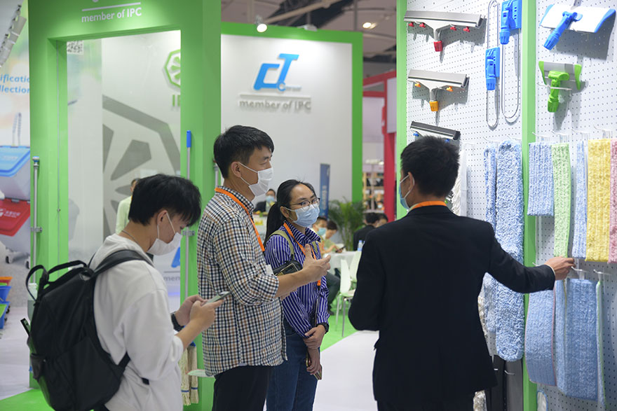 【花絮】第二十八屆廣州酒店用品展覽會(huì)正式開(kāi)幕，施達(dá)清潔設(shè)備閃亮登場(chǎng)