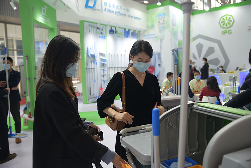 【花絮】第二十八屆廣州酒店用品展覽會(huì)正式開(kāi)幕，施達(dá)清潔設(shè)備閃亮登場(chǎng)