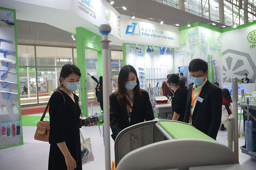 【花絮】第二十八屆廣州酒店用品展覽會(huì)正式開(kāi)幕，施達(dá)清潔設(shè)備閃亮登場(chǎng)